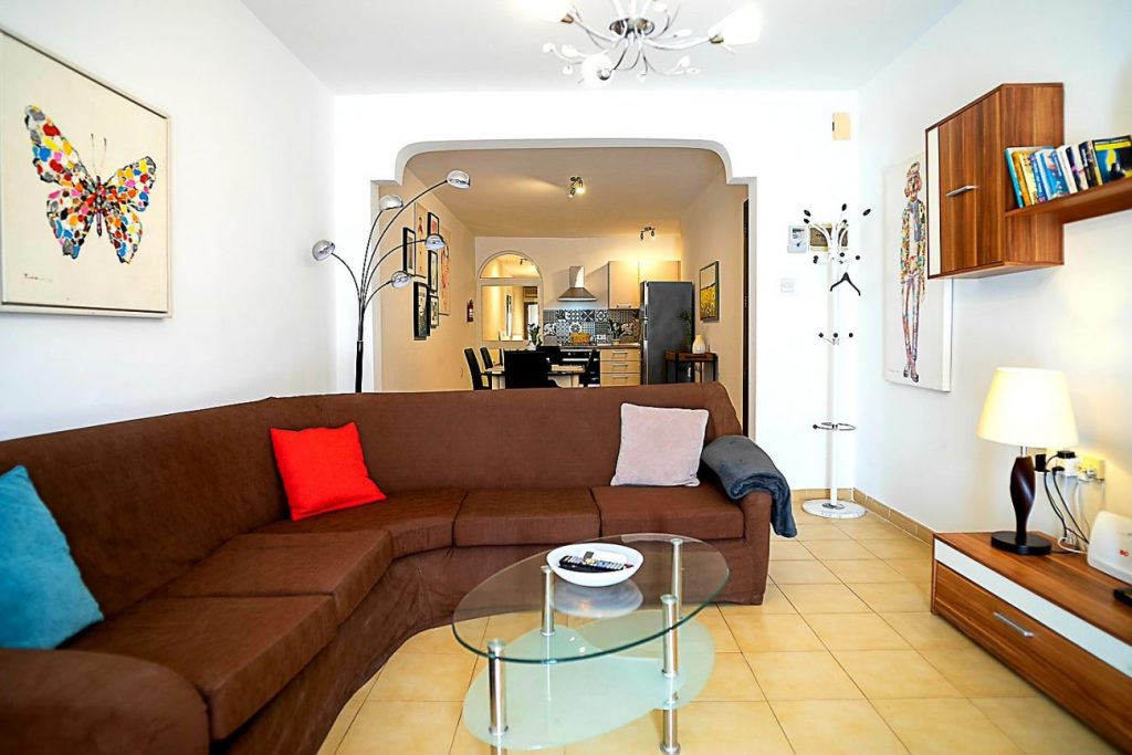 Seaside Apartments Malta Mellieha 1 - living room