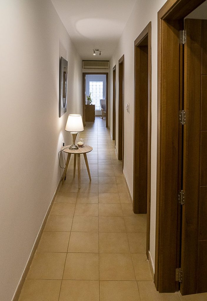 Seaside Apartments Malta MEllieha 1 - corridor