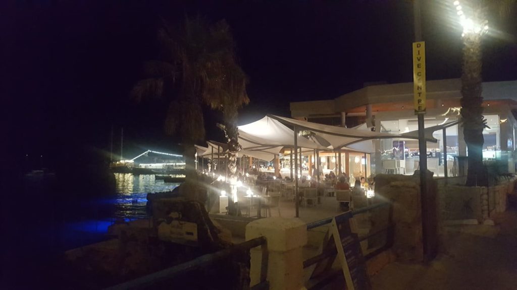 Restaurants in Mellieha bay near Seaside apartments malta