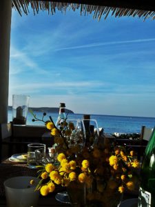 Baya beach club lunch